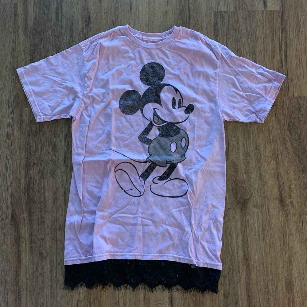 mickey lace tee
